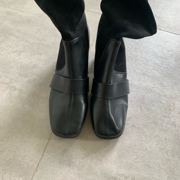 Boots to sell - Picture 2 of 3